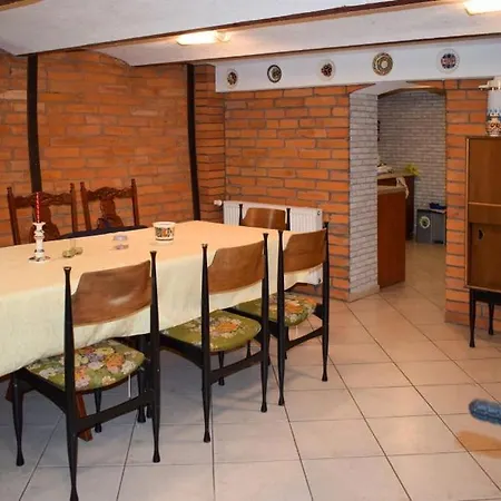 Debowe Wzgorze Фермерский дом
